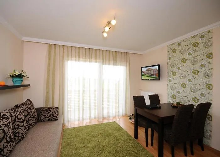 Alpe-adria Apartament *